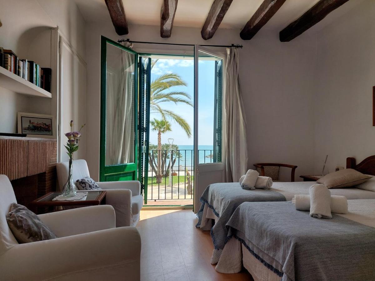 Apartaments Mare Nostrum Sitges Luaran gambar